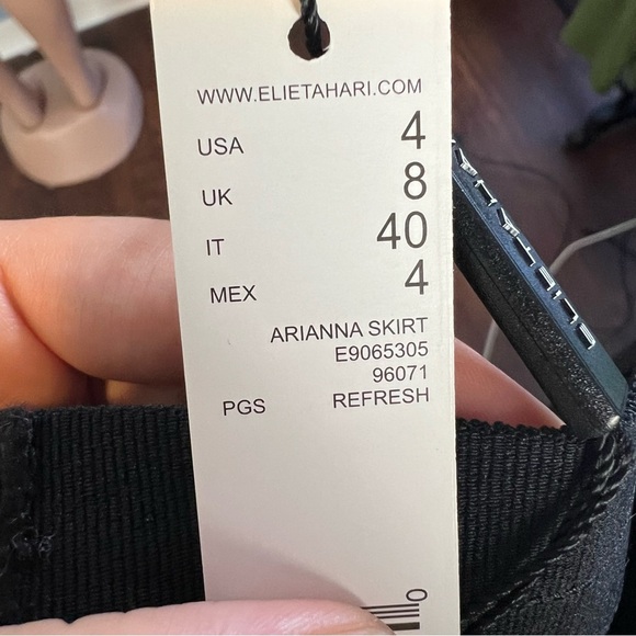 Ellie Tahari Arianna Digital Striped Pencil Skirt Refresh - Picture 9 of 9